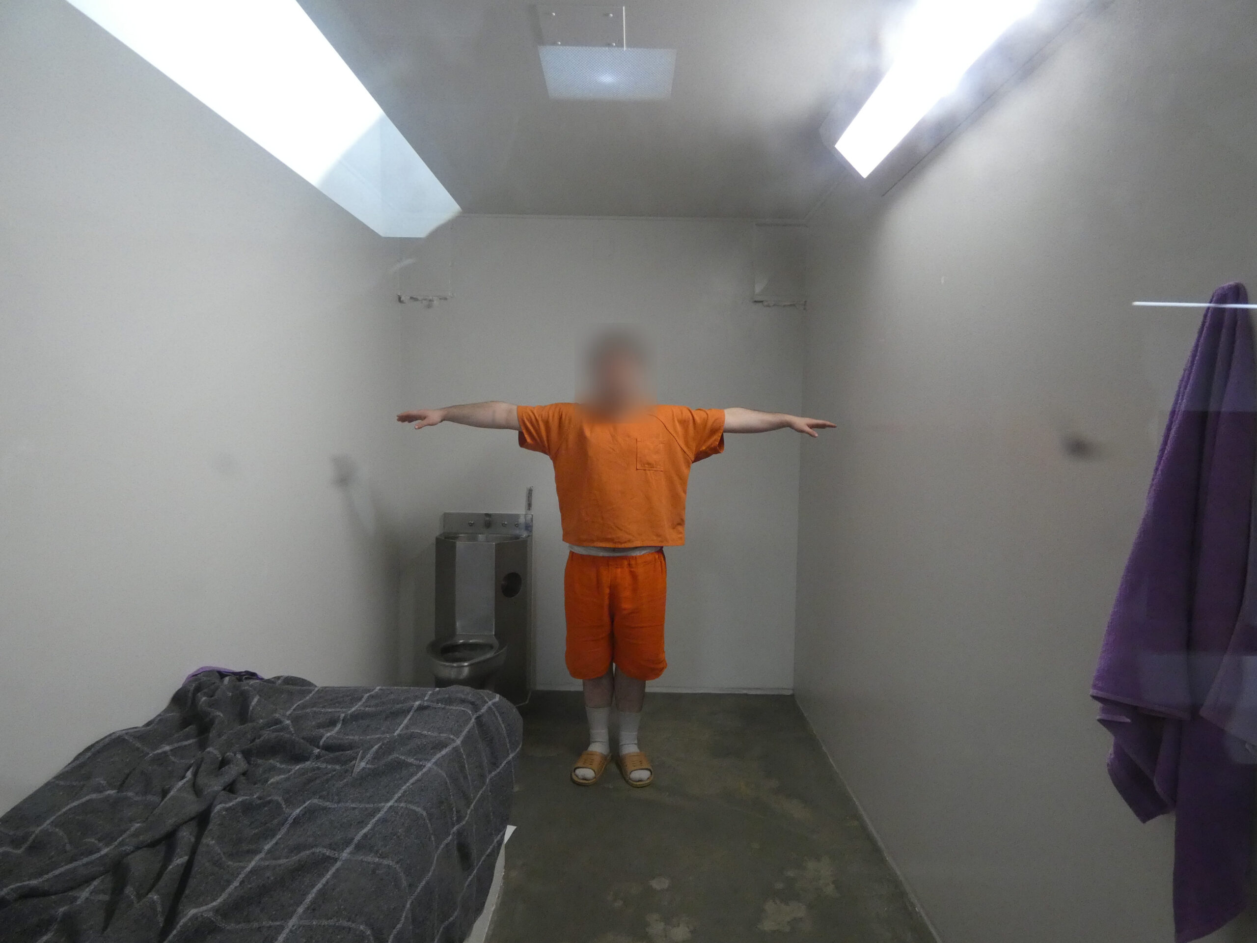 Oregon prisons hit with class lawsuit over solitary confinement program